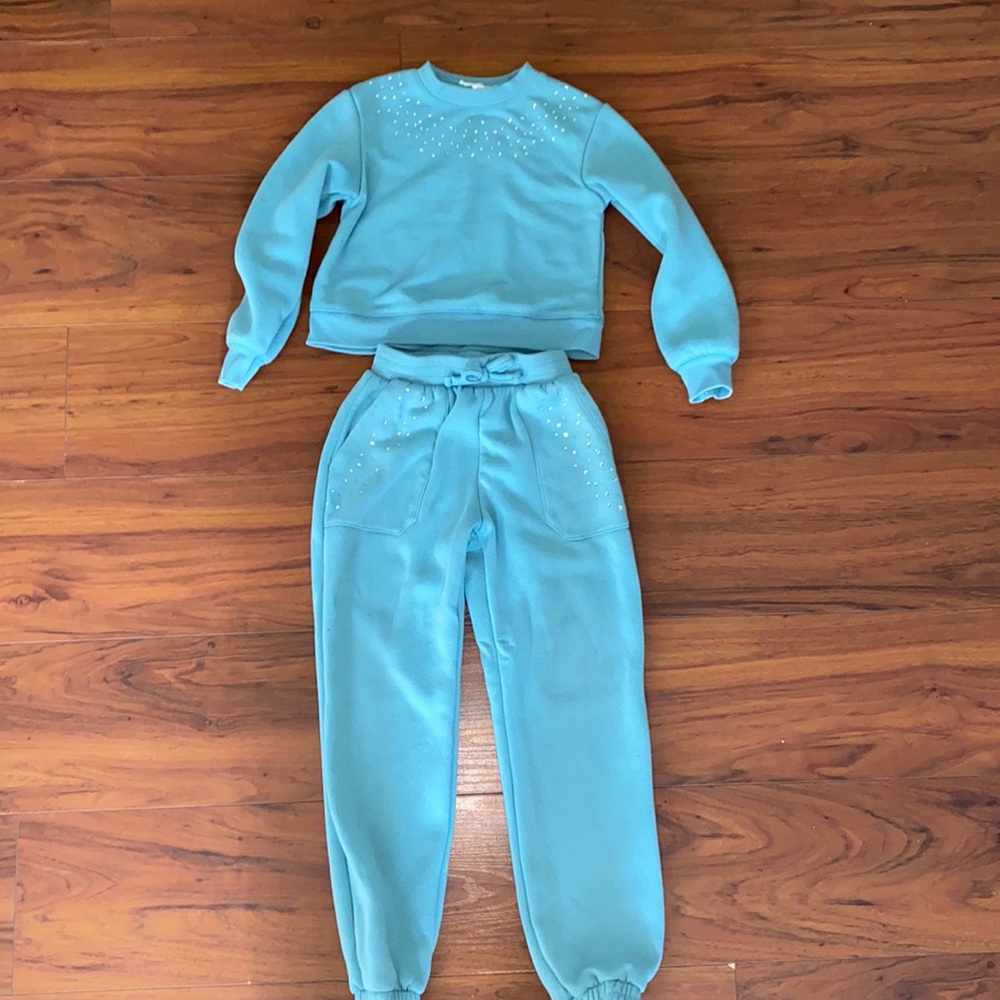 2 Piece Set